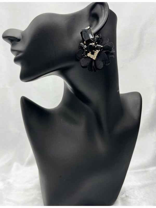black crystal flower earrings, midnight bloom earrings, black floral statement earrings, elegant evening earrings, black and gold crystal jewelry, rhinestone floral earrings