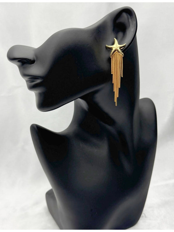 gold starfish tassel earrings, beach-inspired jewelry, ocean-inspired earrings, coastal statement earrings, summer glam earrings, vacationjewelry