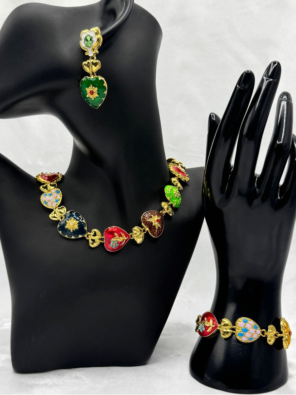 gold-tone heart charm necklacemulticolored heart necklaceenamel heart pendant necklacebold statement necklacewhimsical heart jewelry for womencolorful heart charm necklacetrendy gold-tone necklaceplayful fashion jewelryunique charm necklacewomen’s colorful statement necklace