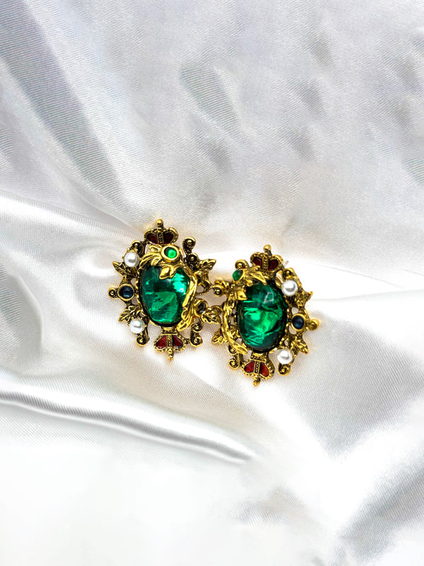 Vintage-inspired earringsstatement studsstatement earringsclassy Royal green stone earringsLuxury statement earringsElegant vintage jewelryGold and green gemstone earringsClassic pearl accent earringsRegal-inspired earrings for womenVintage Queen jewelry